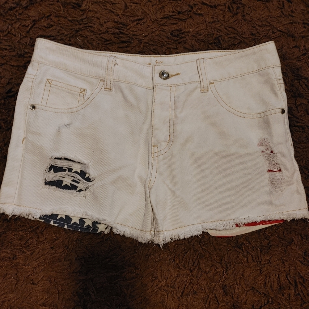 Justice White Short Shorts